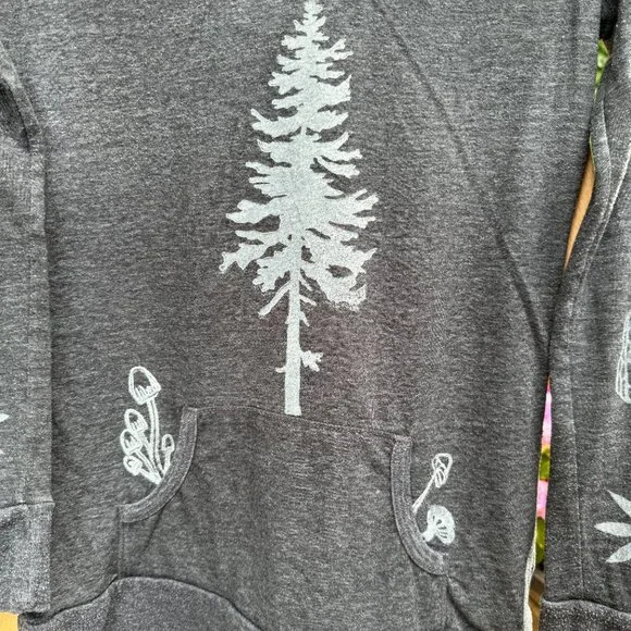 Hand-Printed Forest Hoodie – Evergreen Tree & Mushroom Design – Charcoal Gray, S - Picture 4 of 9